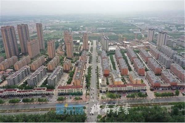 不需摆地摊章丘人逛大型商超