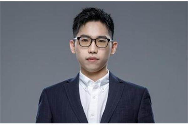 战马战马教练,为什么FPX教练的名字叫战马?