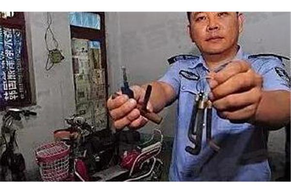 魔兽60贼开锁怎么练,学习解锁教程