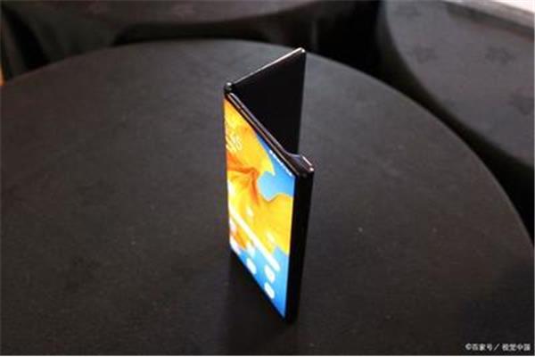 诺基亚最薄的手机型号是什么,iphone5的屏幕尺寸是多少?