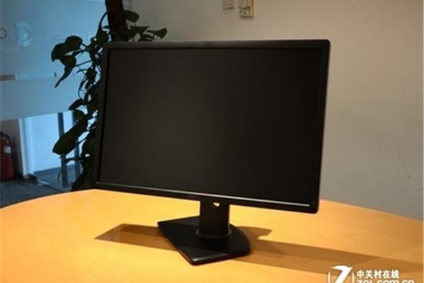 怎么调整显示器的色差?显示器上的水平条纹有什么问题?